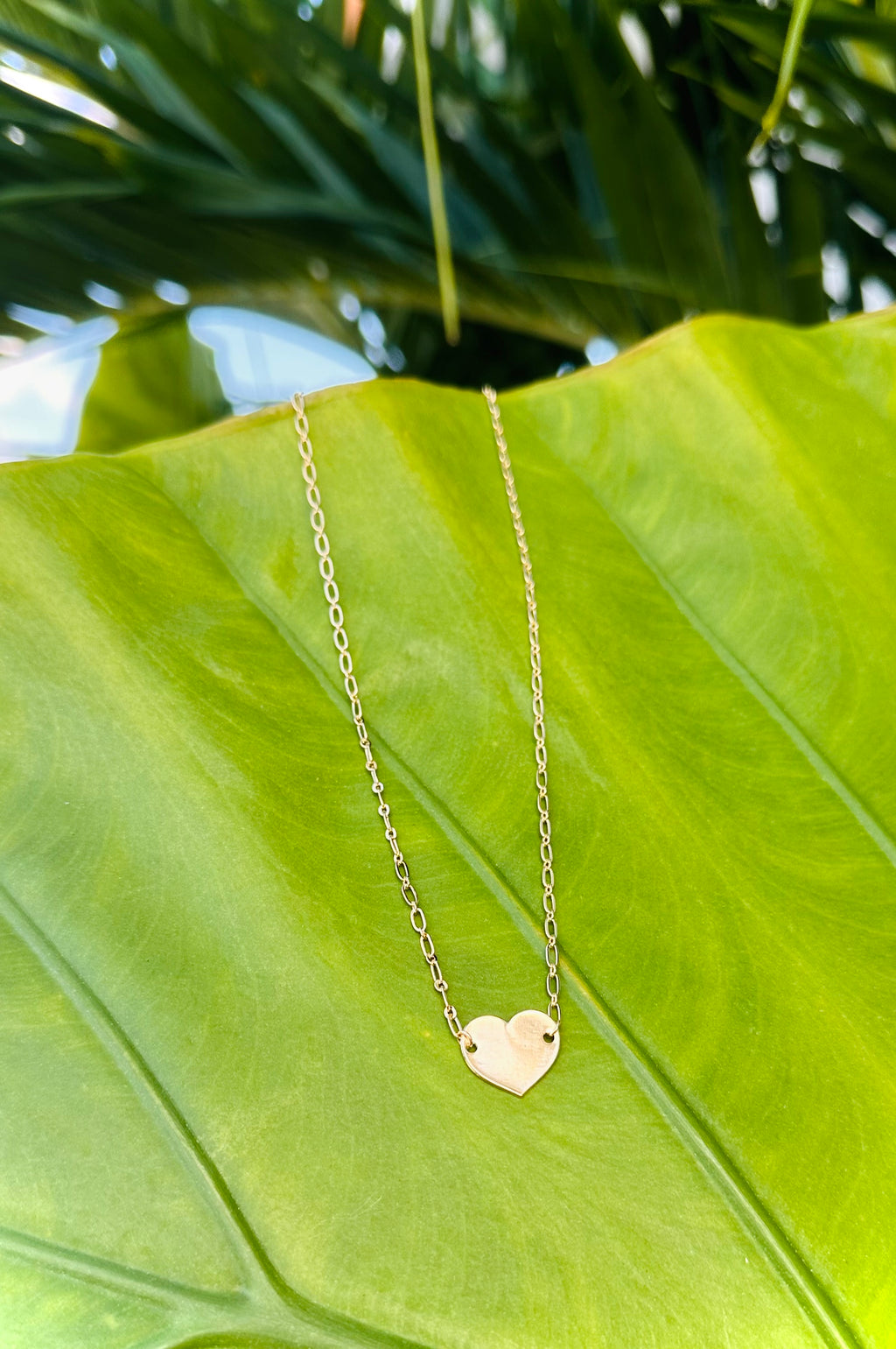 Close to Heart-Plate Gold Necklace